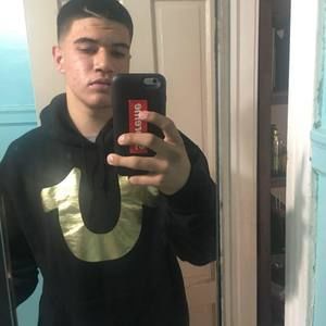 Meet your Posher, Isaiah